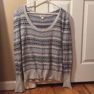 Kaisely U-neck Sweater